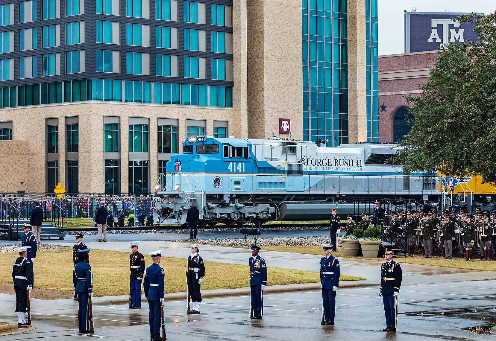 UPRR #4141 arrives for George H. W. Bush funeral at Texas A&M  by Scott Dobry Pictures photographer in Omaha, Nebraska